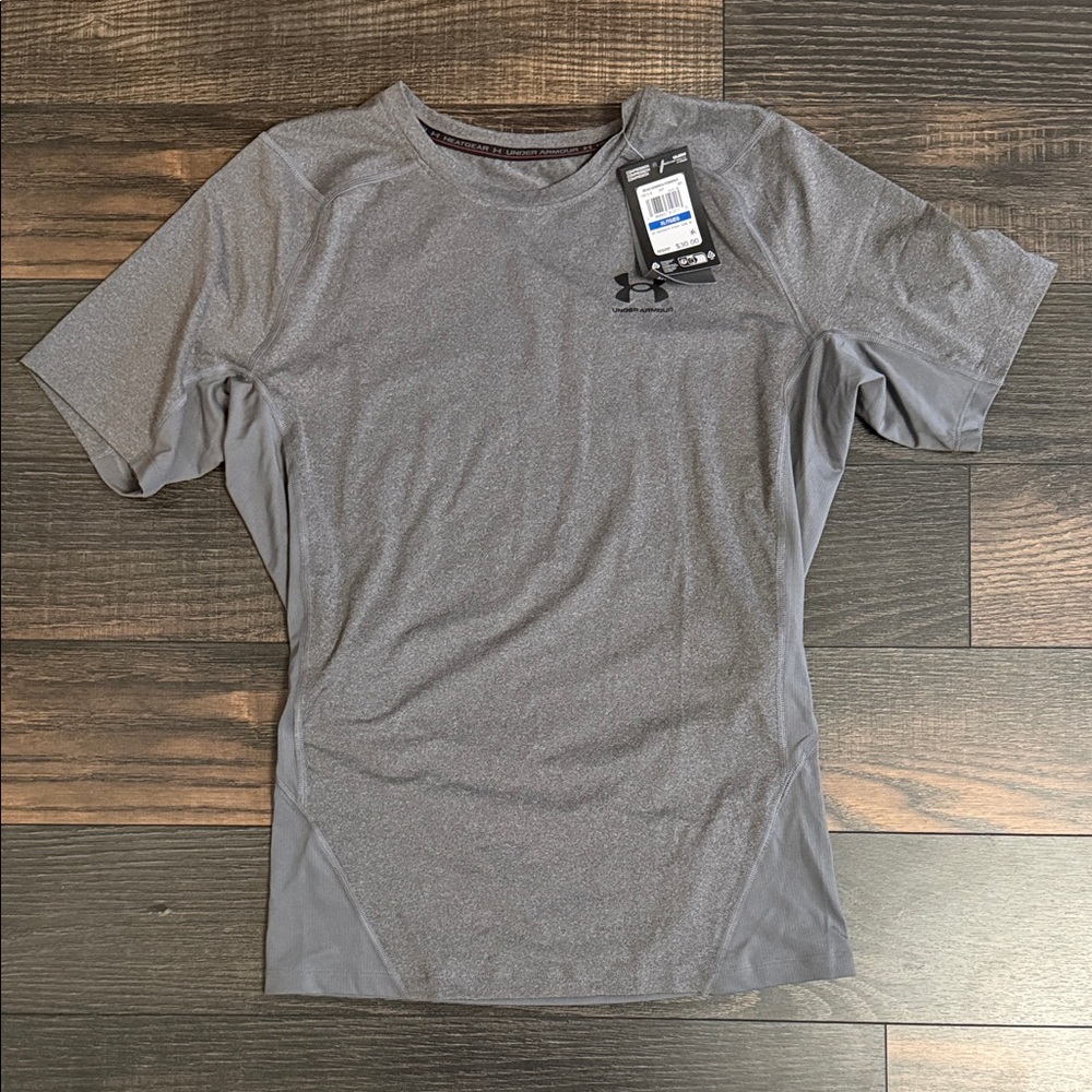 Under Armour Men's Short Sleeve Gray Tee